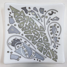 Load image into Gallery viewer, Project Plate Making: Reactive Whites- Sept 5