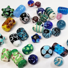Load image into Gallery viewer, Beadmaking on the Small Torch- June 6
