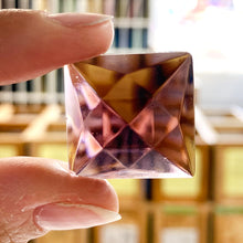 Load image into Gallery viewer, Amethyst Square Faceted Jewel
