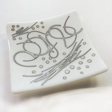 Load image into Gallery viewer, Project Plate Making: Reactive Whites- Sept 5
